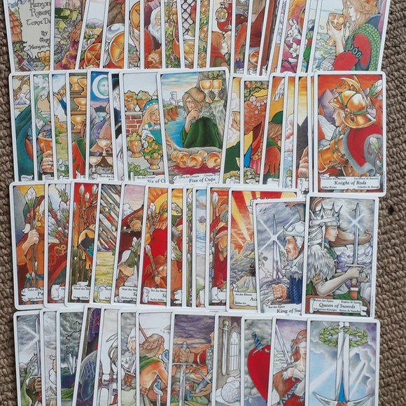 SOLD!!!  The Essential Tarot A 78 Card-Deck - Picture 6 of 9